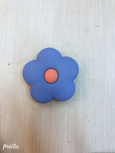 Load image into Gallery viewer, PPOSoket mobile phone soket stretch bracket Cartoon air bag Phone Expanding phone Stand Finger car phone Holder Pipsocket